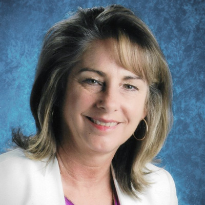 Lorrie-Headshot photo